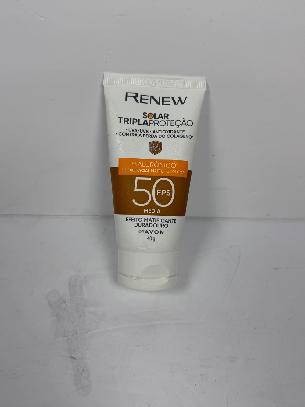 Renew SPF 50 Facial Matte Sunscreen Antioxidant Skin Care Protection 40g Avon